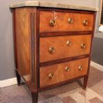 742 8048 CHEST OF DRAWERS